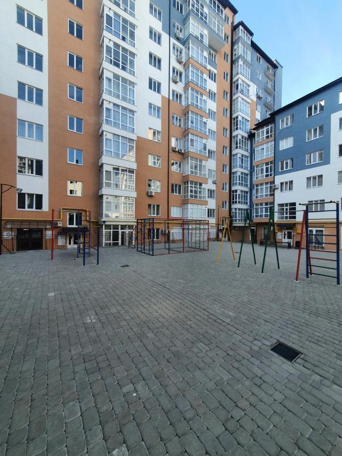 True In The City Center Ivano-Frankivsk Exterior foto