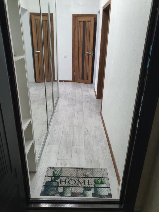 True In The City Center Ivano-Frankivsk Exterior foto